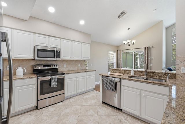18912 PLACE MARQUETTE, Lutz, FL 33558