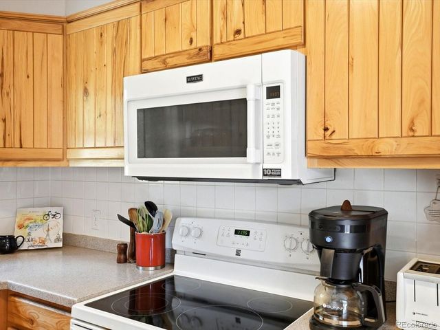 32627 Lila Dr, Conifer, CO 80433