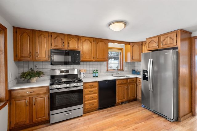 220 E Cross St, Norwood, MA 02062