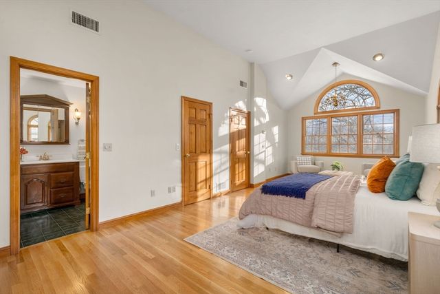 220 E Cross St, Norwood, MA 02062