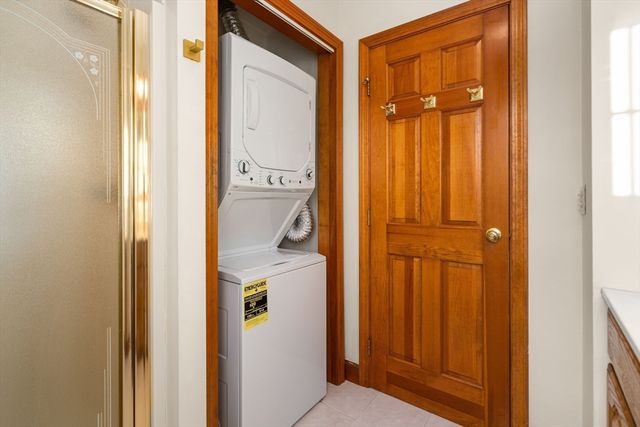 220 E Cross St, Norwood, MA 02062