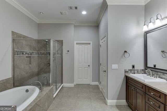 6965 Fellowship Lane, Flowery Branch, GA 30542