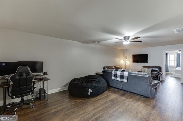 6965 Fellowship Lane, Flowery Branch, GA 30542