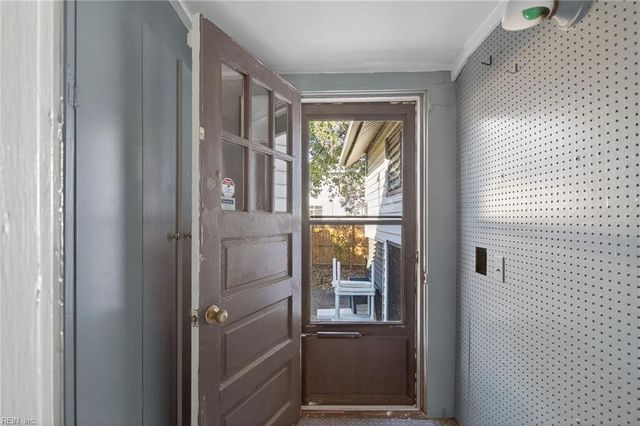 1622 Melrose PW, Norfolk, VA 23508