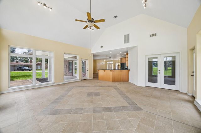 319 Mariachi Street, Crosby, TX 77532