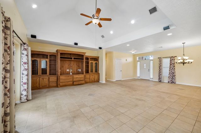 319 Mariachi Street, Crosby, TX 77532