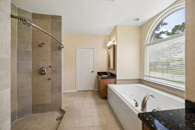 319 Mariachi Street, Crosby, TX 77532