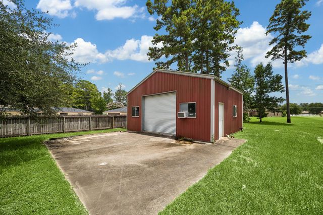 319 Mariachi Street, Crosby, TX 77532