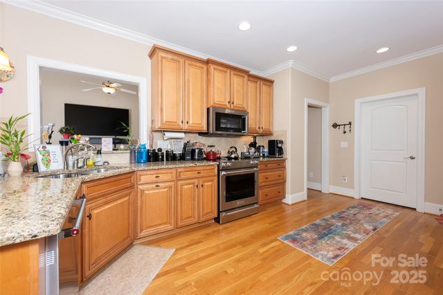 283 Norwood Hills Drive, Winston Salem, NC 27107