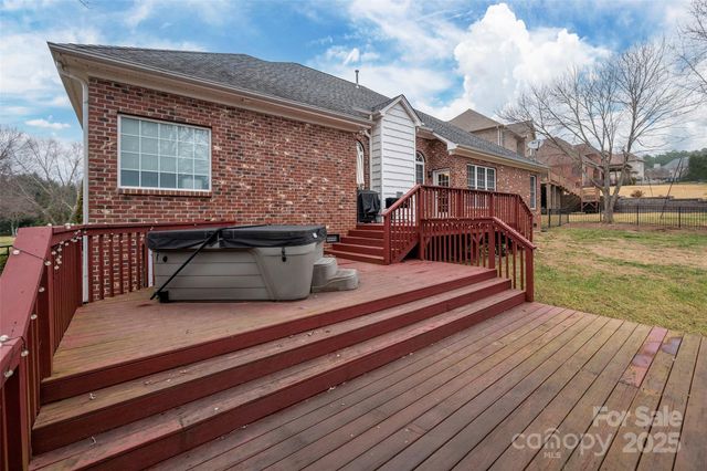 283 Norwood Hills Drive, Winston Salem, NC 27107