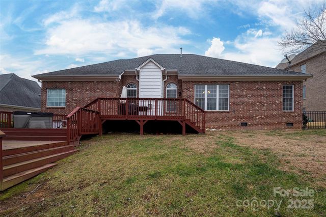 283 Norwood Hills Drive, Winston Salem, NC 27107