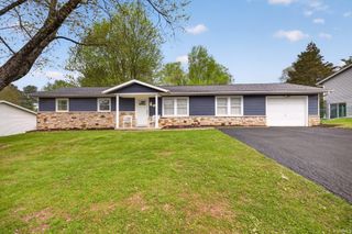 4333 N Ridgewood Drive, Bloomington, IN 47404