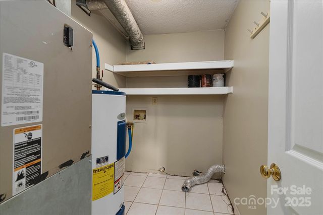 4926 Harri Ann Drive, Charlotte, NC 28227