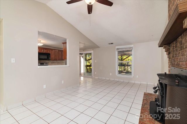 4926 Harri Ann Drive, Charlotte, NC 28227