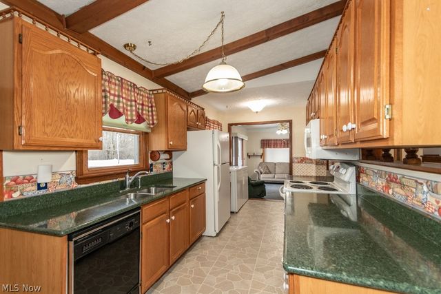 5918 Todd Drive, Kingsville, OH 44048