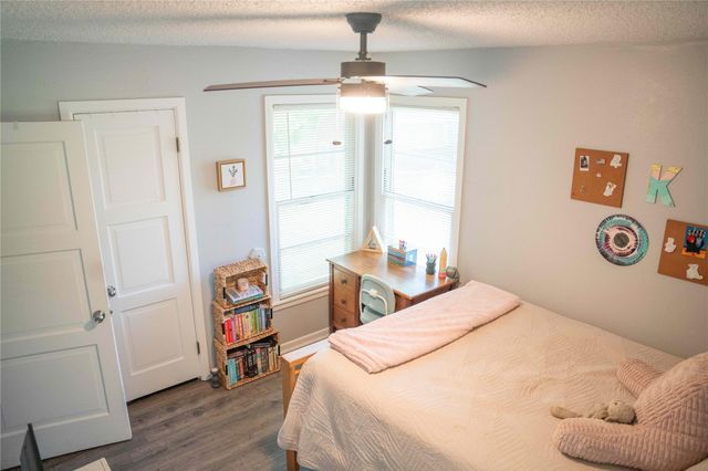 1120 Nix RD, Lampasas, TX 76550