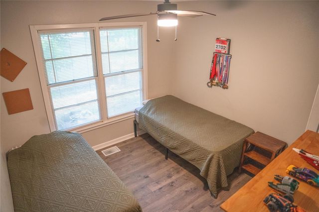 1120 Nix RD, Lampasas, TX 76550