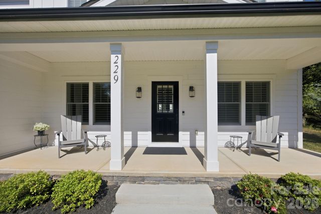229 Elysian Drive, Mooresville, NC 28117