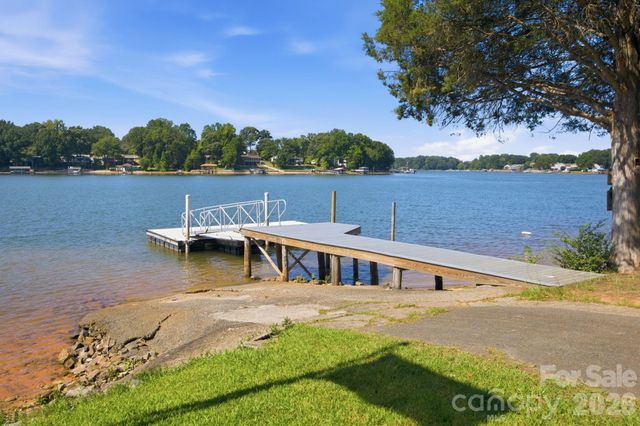 229 Elysian Drive, Mooresville, NC 28117