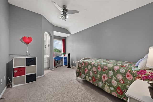 6806 Peatwood Way, Sugar Land, TX 77479