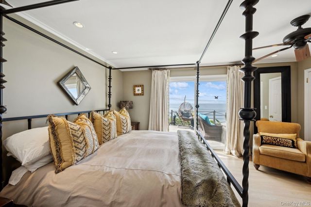 2 W Hillover Road, Hampton Bays, NY 11946