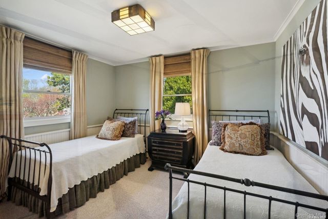 2 W Hillover Road, Hampton Bays, NY 11946