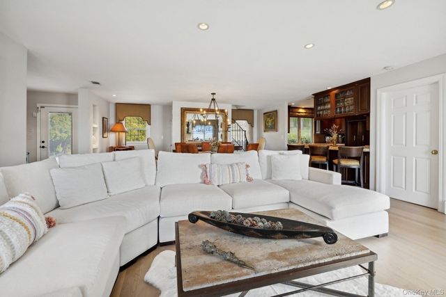 2 W Hillover Road, Hampton Bays, NY 11946