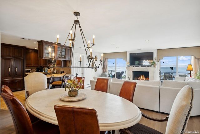 2 W Hillover Road, Hampton Bays, NY 11946