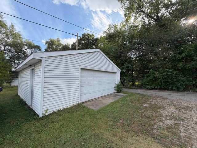 2319 S Main Street, Elkhart, IN 46517