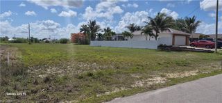 1435 NE Juanita PL, Cape Coral, FL 33909