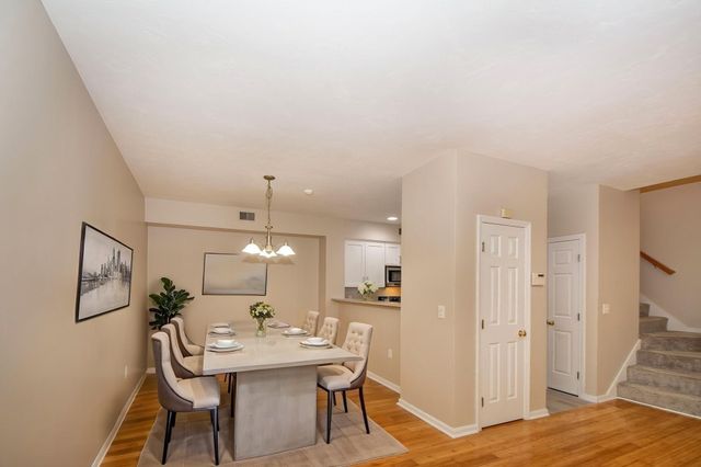 365 Tilden Commons Ln 365, Braintree, MA 02184