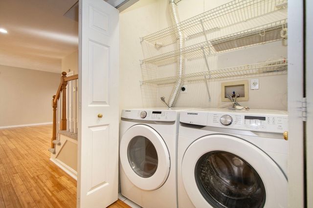 365 Tilden Commons Ln 365, Braintree, MA 02184