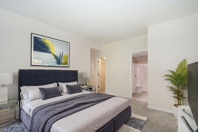 365 Tilden Commons Ln 365, Braintree, MA 02184