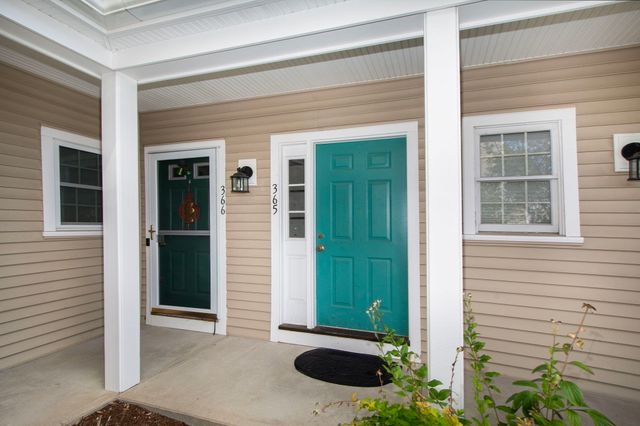 365 Tilden Commons Ln 365, Braintree, MA 02184