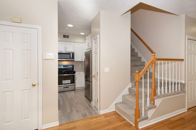 365 Tilden Commons Ln 365, Braintree, MA 02184