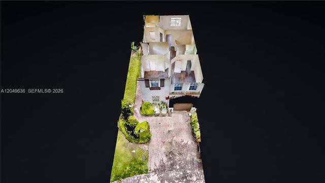 1073 NE 30th Ave, Homestead, FL 33033