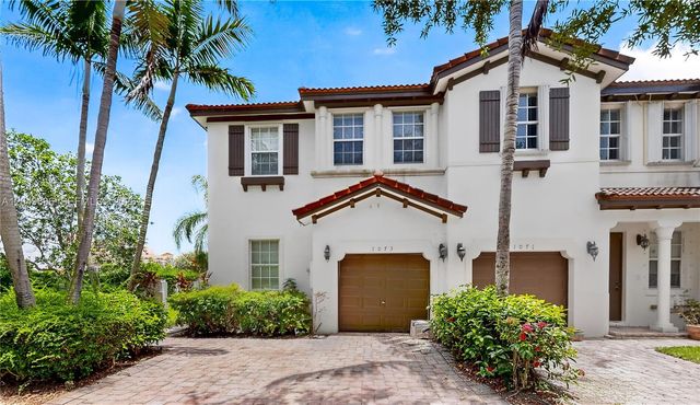 1073 NE 30th Ave, Homestead, FL 33033