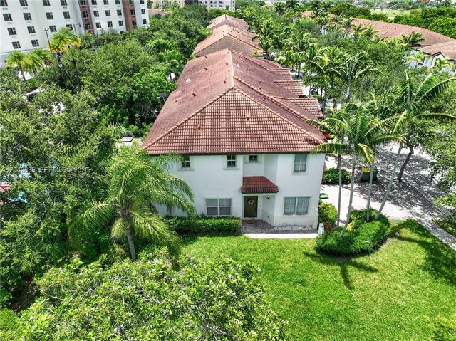 1073 NE 30th Ave, Homestead, FL 33033