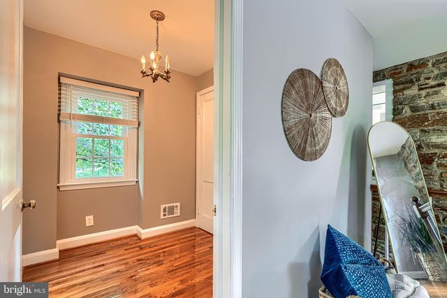 302 DIXIE DR, Towson, MD 21204