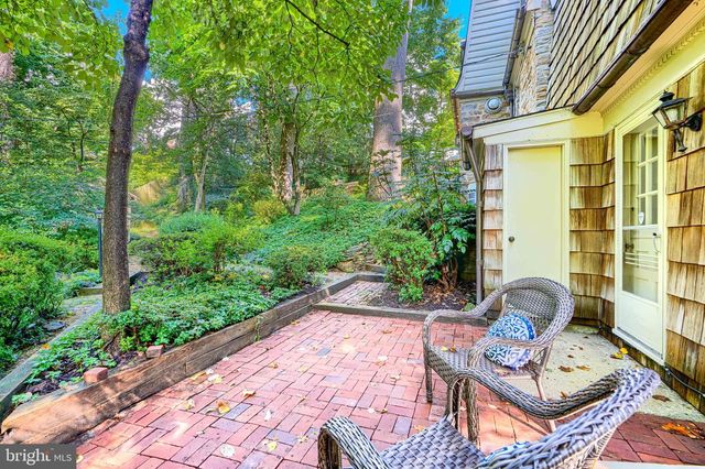 302 DIXIE DR, Towson, MD 21204