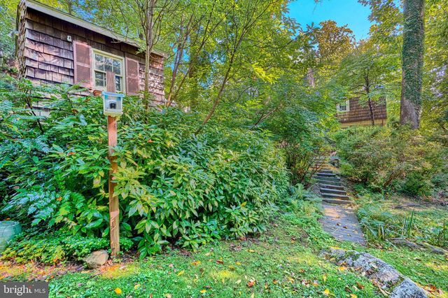 302 DIXIE DR, Towson, MD 21204