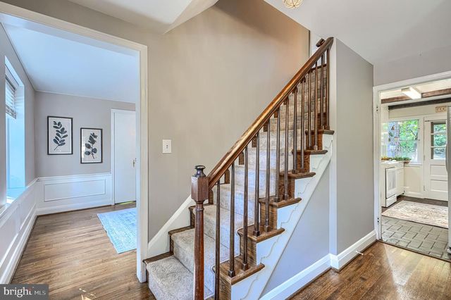 302 DIXIE DR, Towson, MD 21204