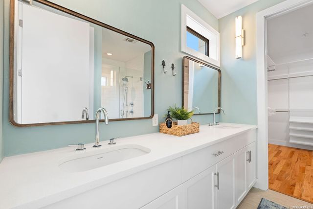 318 W Grayson St Unit 101, San Antonio, TX 78212