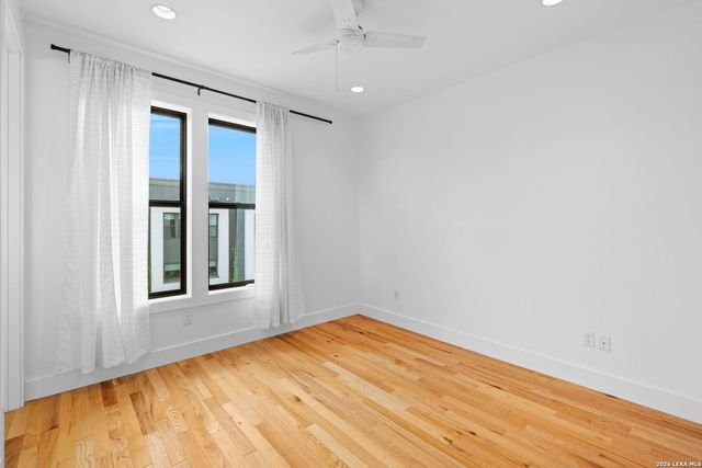 318 W Grayson St Unit 101, San Antonio, TX 78212