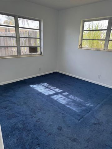 439 NE 33rd St, Boca Raton, FL 33431