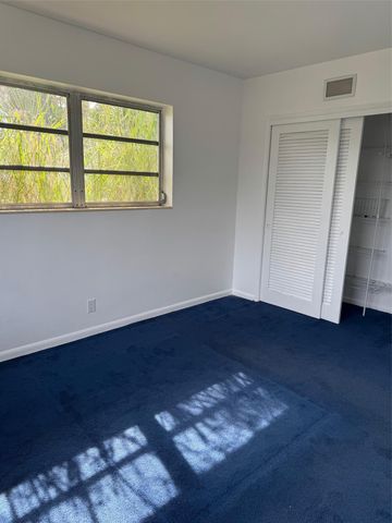 439 NE 33rd St, Boca Raton, FL 33431