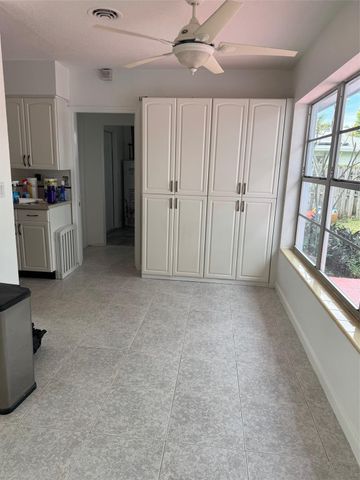 439 NE 33rd St, Boca Raton, FL 33431