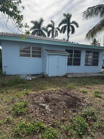 439 NE 33rd St, Boca Raton, FL 33431