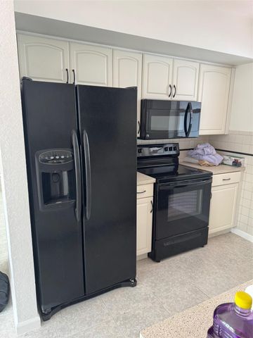 439 NE 33rd St, Boca Raton, FL 33431