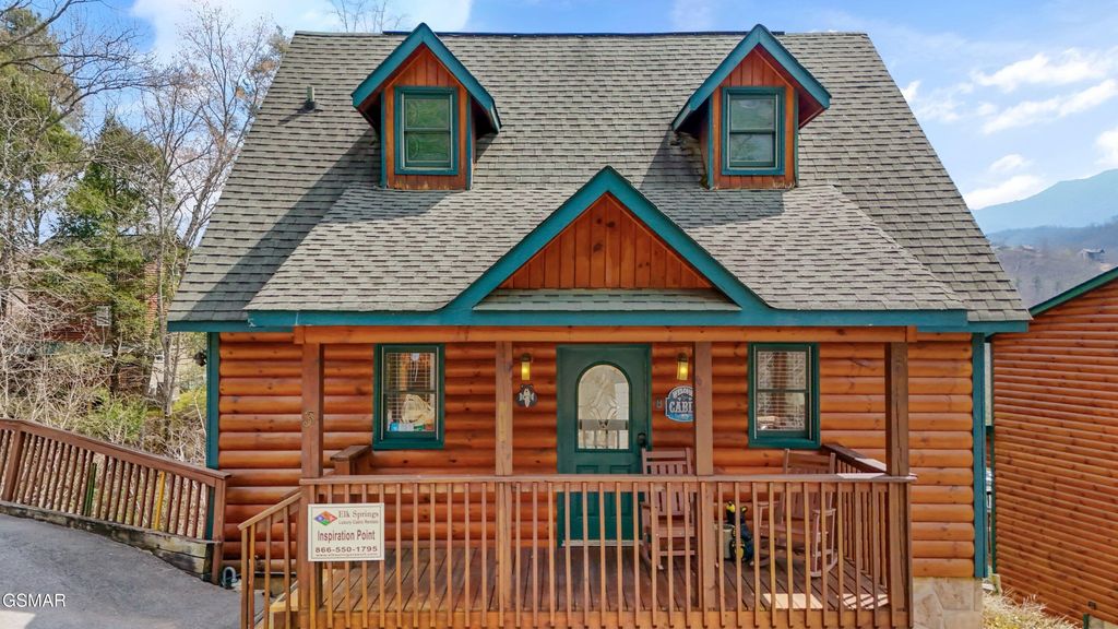 328 Pinnacle Cottage Way, Gatlinburg, TN 37738